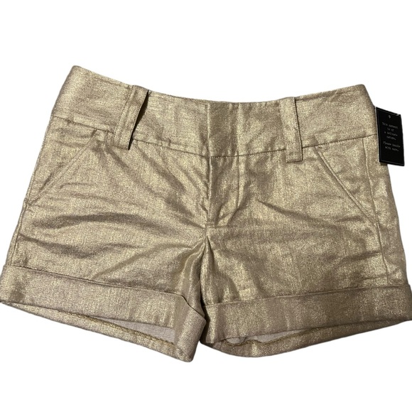 *Alice + Olivia!! LINEN shimmer*GOLD CUFFED SHORTS - Picture 1 of 4